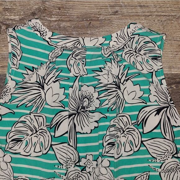 Crown & Ivy Floral Palm Leaf Blouse - Picture 7 of 7